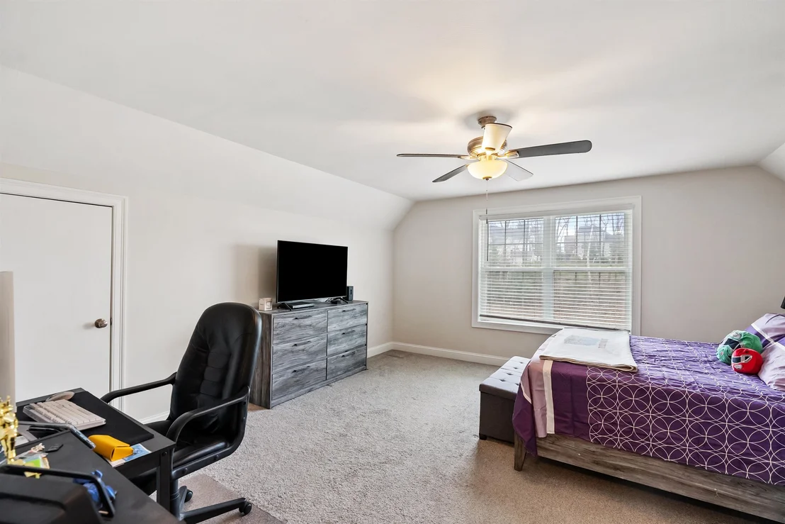Photo of 44 Sheffield