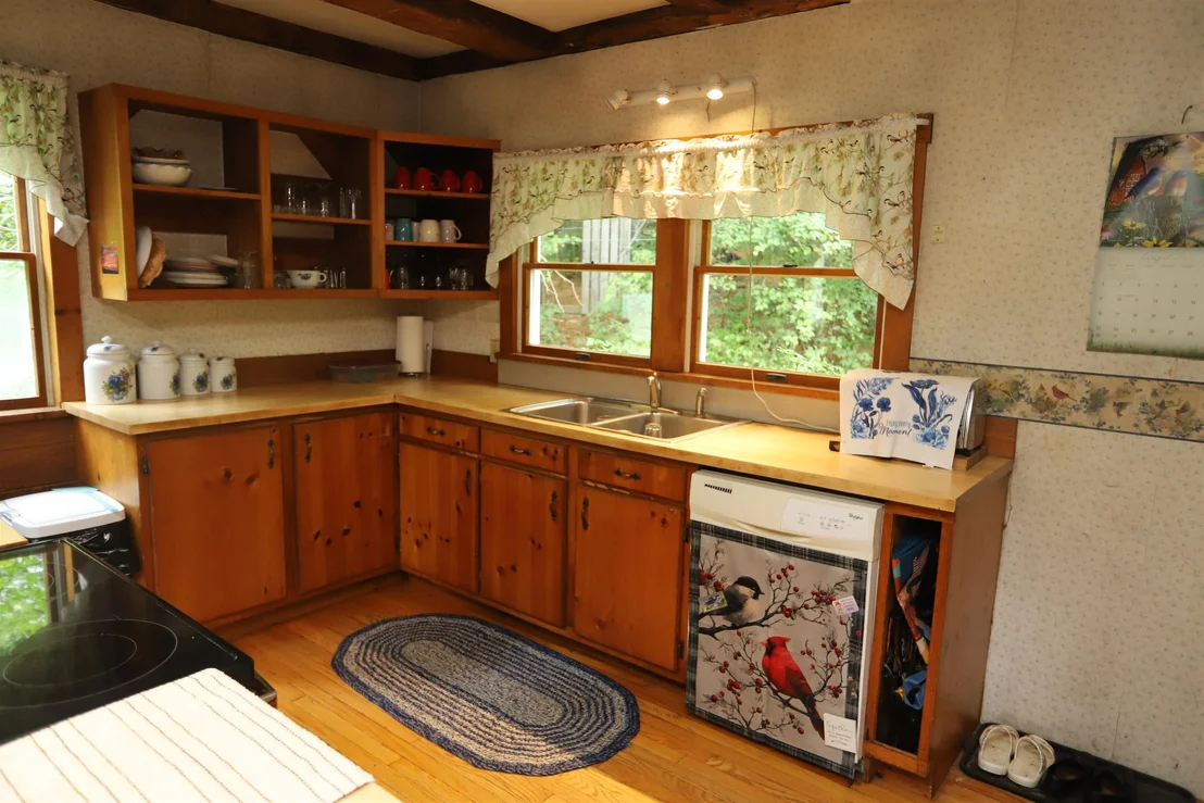 Photo of 1114 Sand Hill