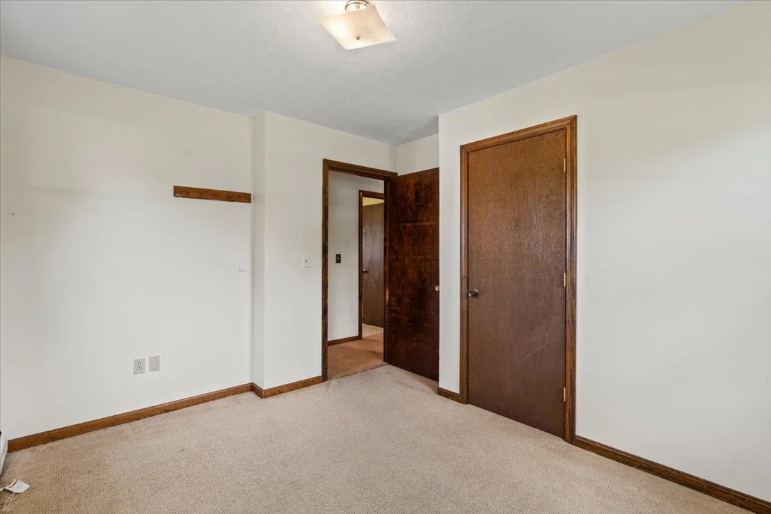 Photo of 17 Meadowbrook