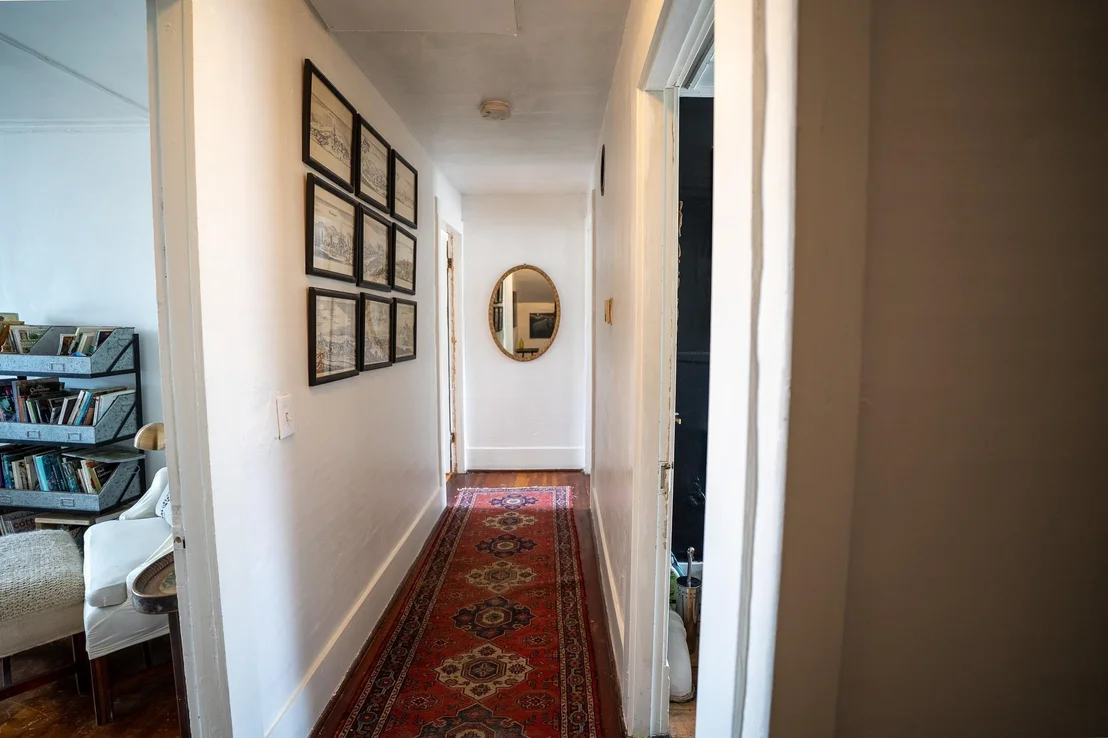 Photo of 370 Main