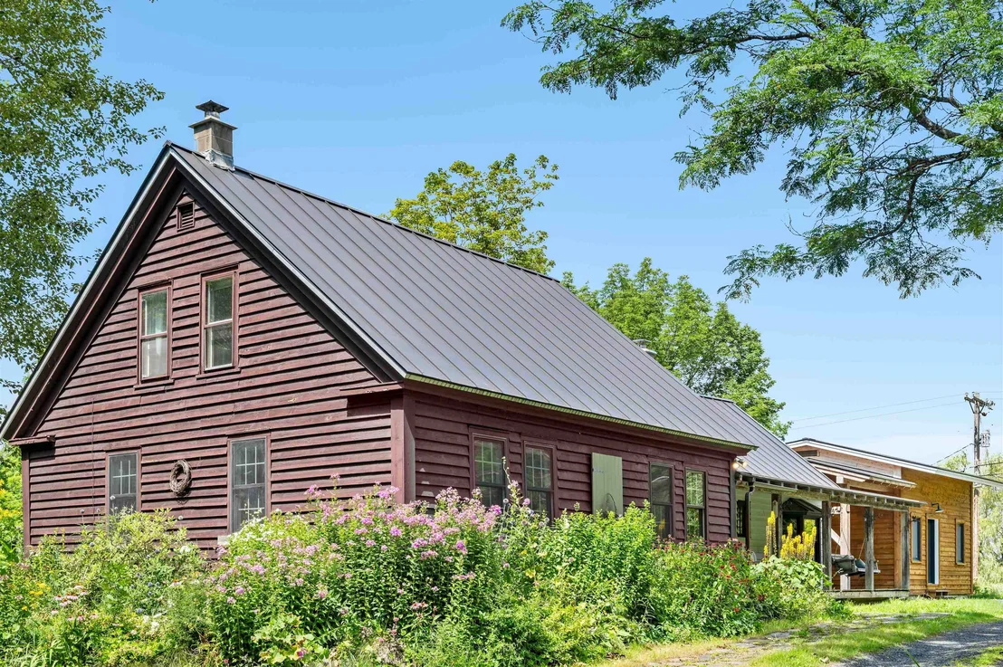 Photo of 520 Collar Hill