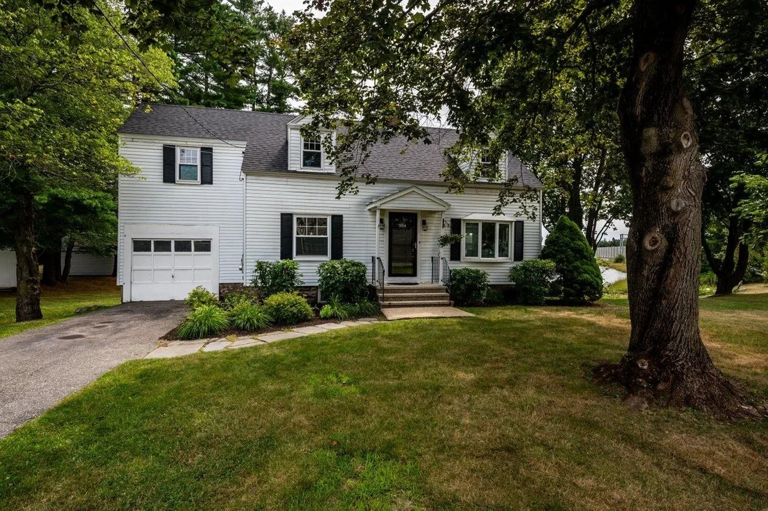 Photo of 354 Dover Point