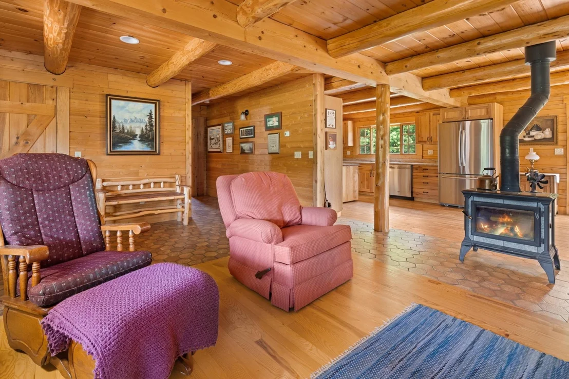 Photo of 611 Whitcomb Island