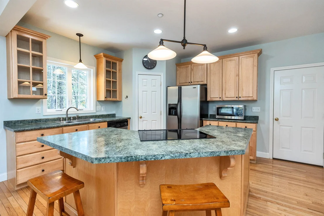 Photo of 20 Robbe Farm
