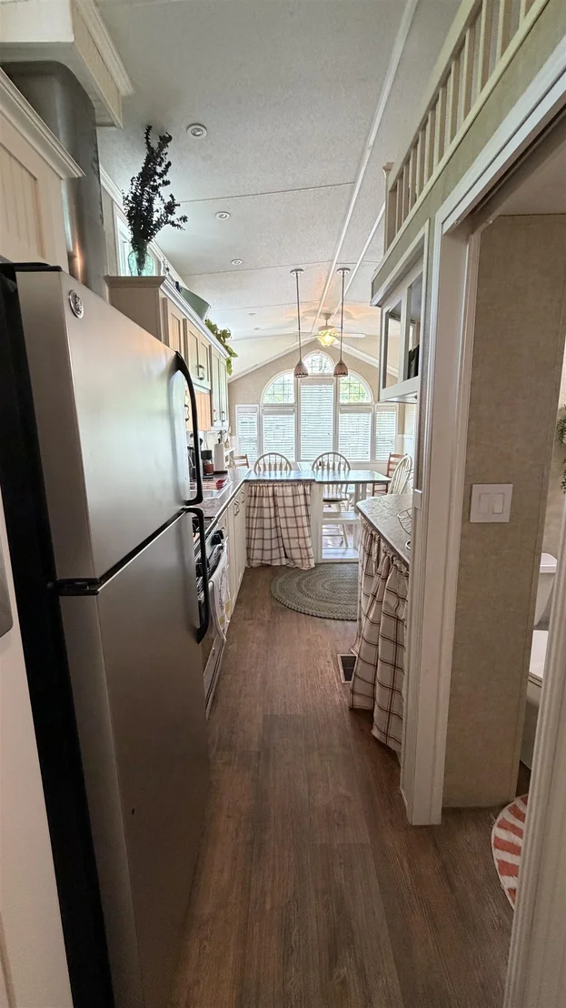 Photo of 77 Brookside
