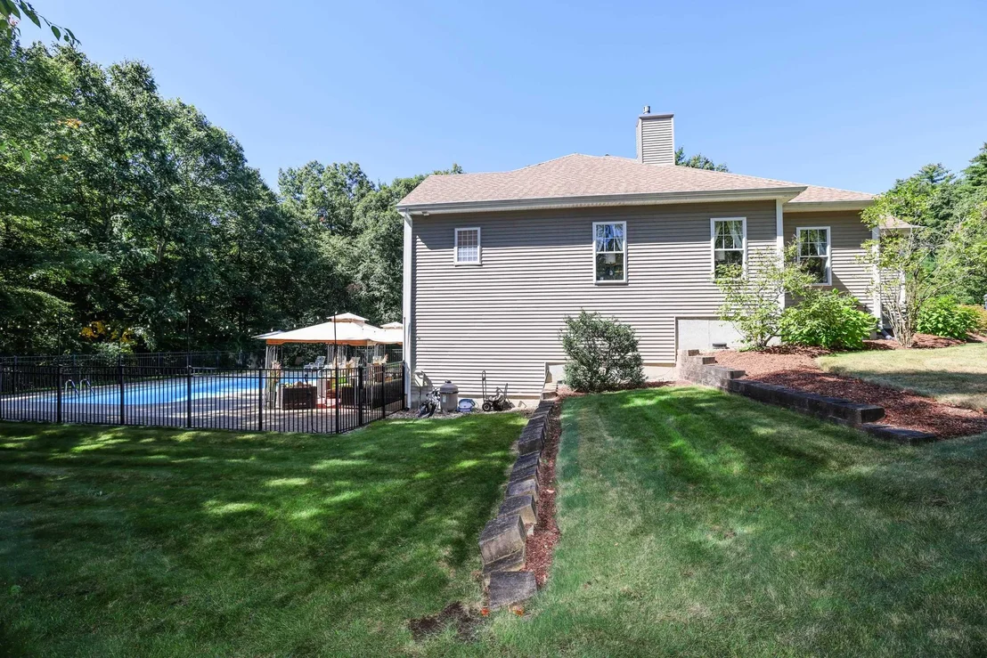 Photo of 21 Barberry