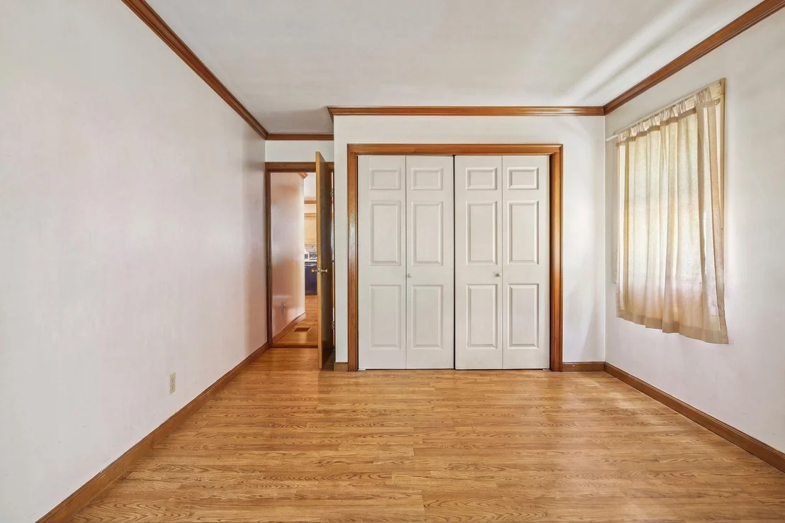 Photo of 72 Ledge