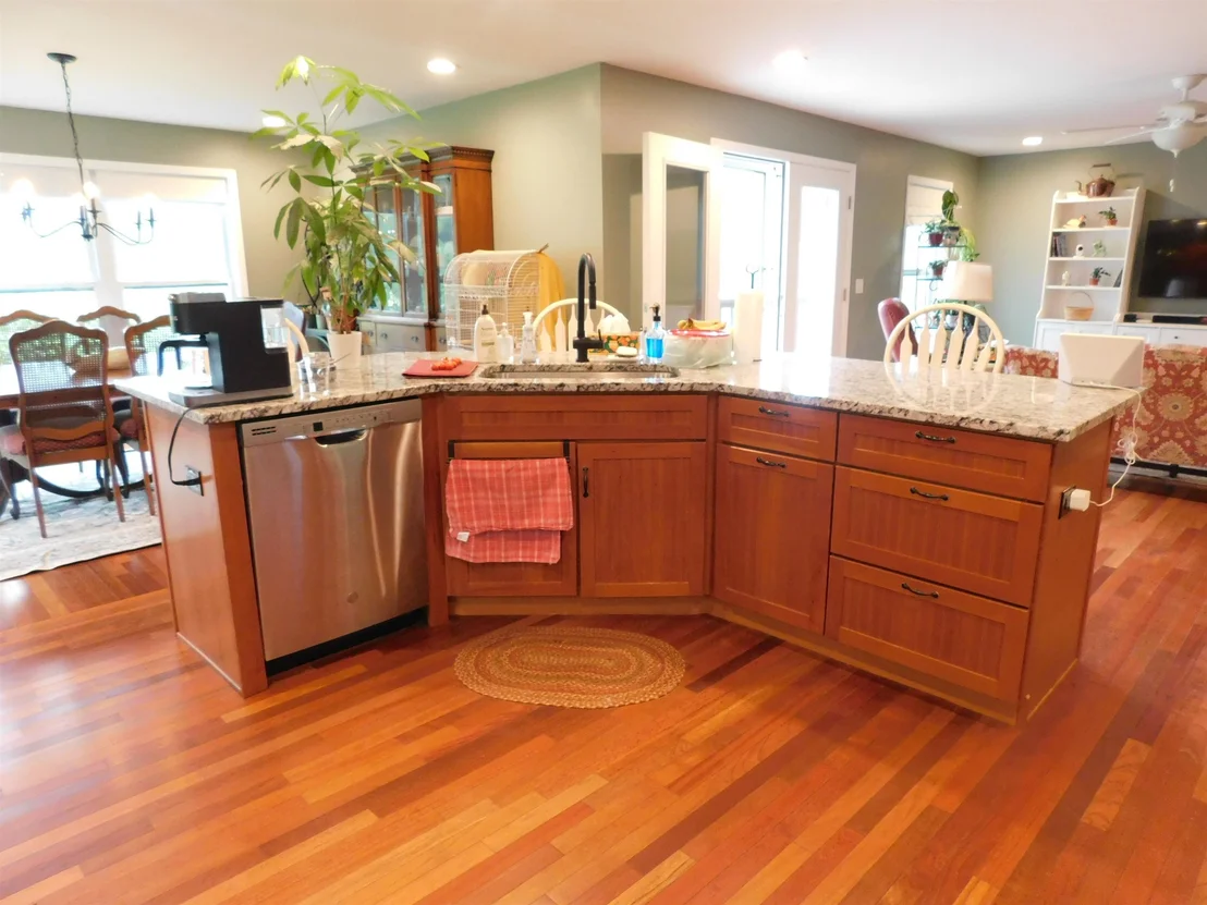 Photo of 844 Greeley