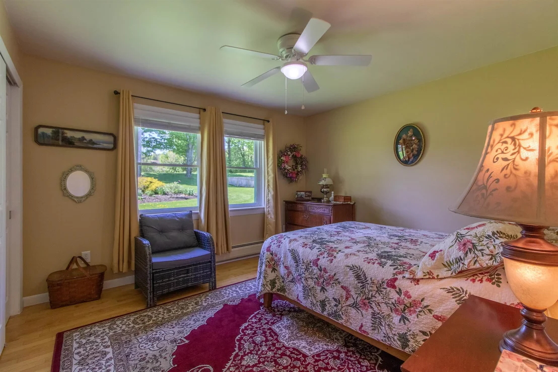 Photo of 938 Stevens