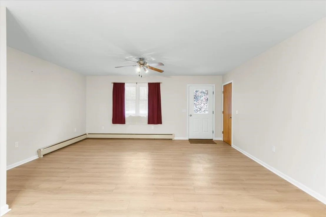 Photo of 91 Oak Ridge