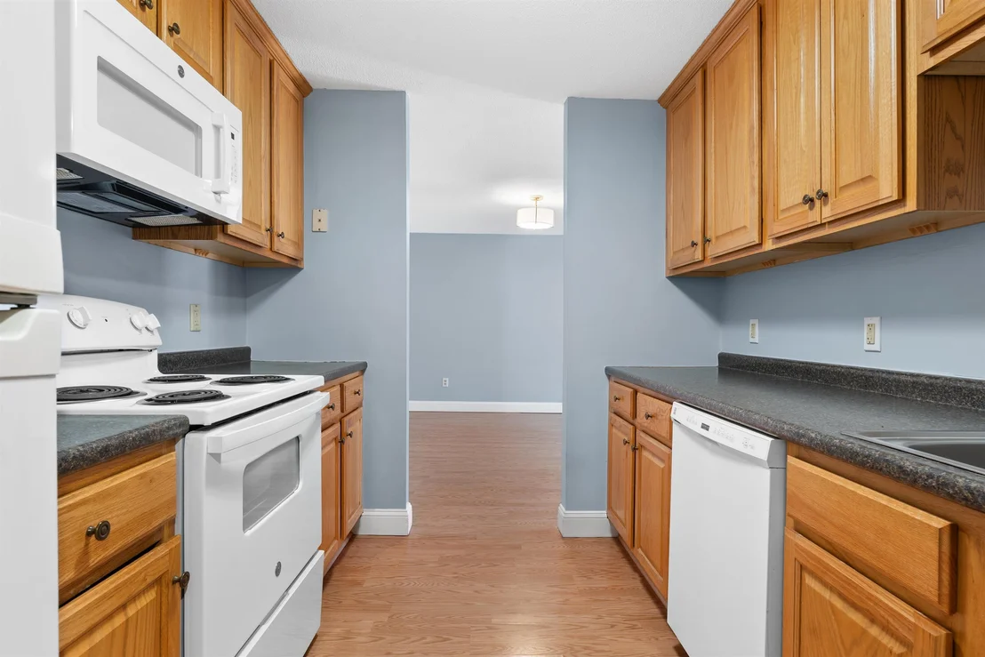 Photo of Unit 13 at 2 Silvestri