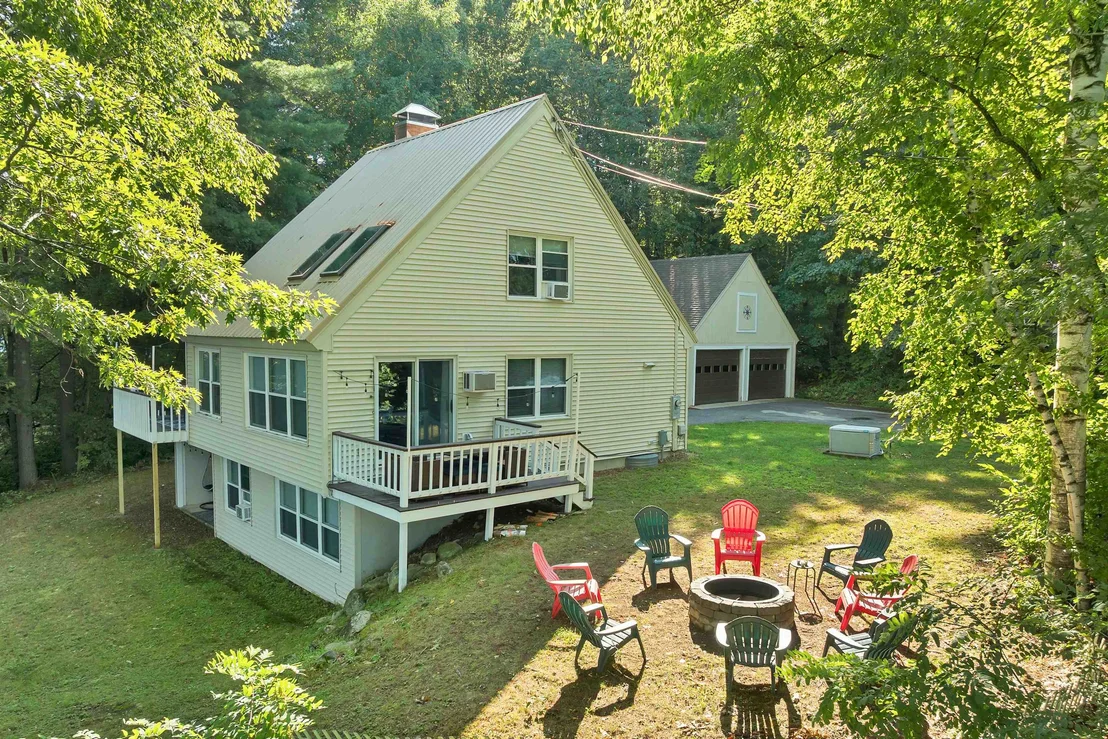 Photo of 10 Lakeview
