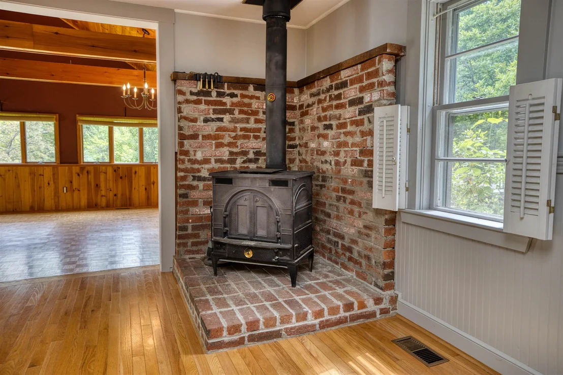 Photo of 160 Browns Ridge