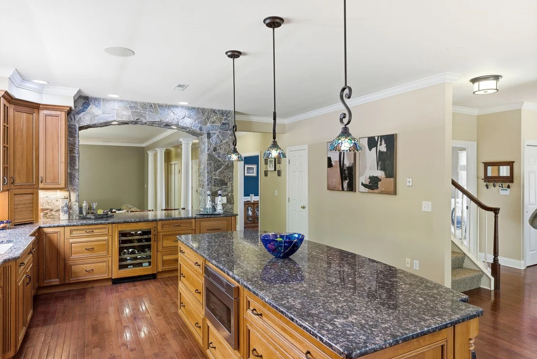 Photo of 25 Ellison