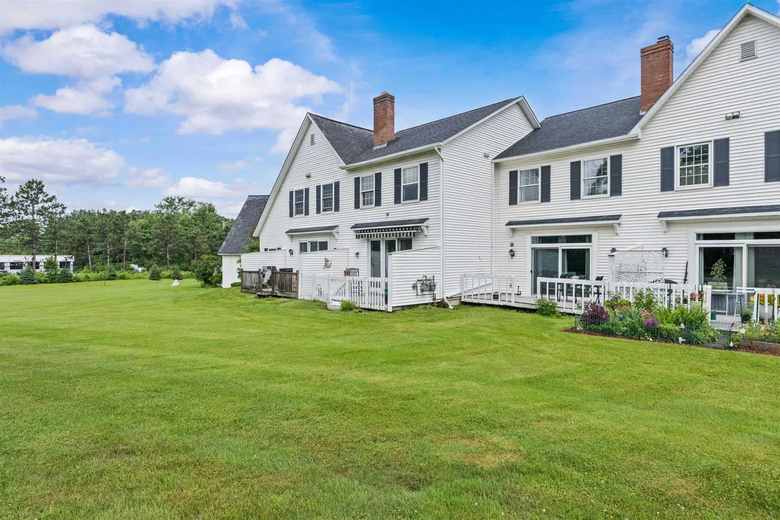 Photo of 423 Westview