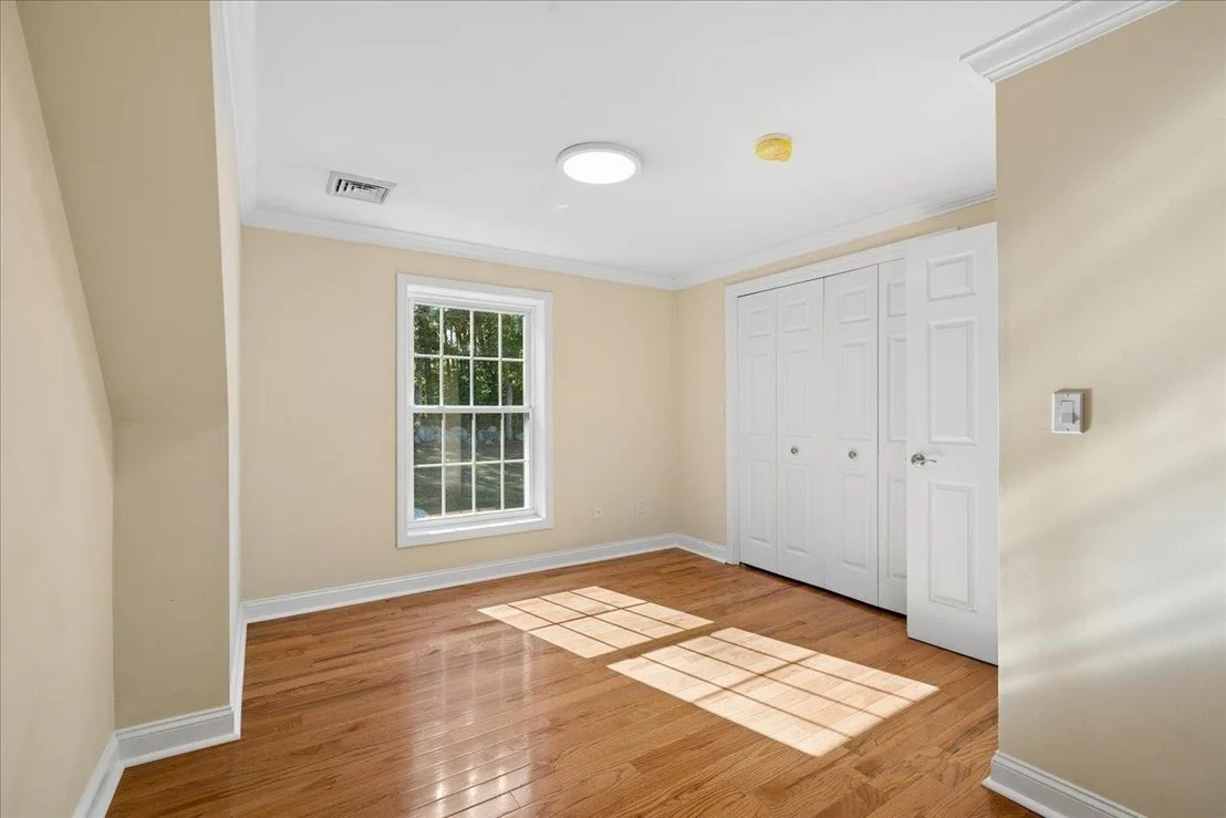 Photo of 32 Thornton Ferry Road II