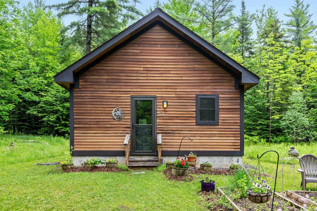Photo of 228 Guyette
