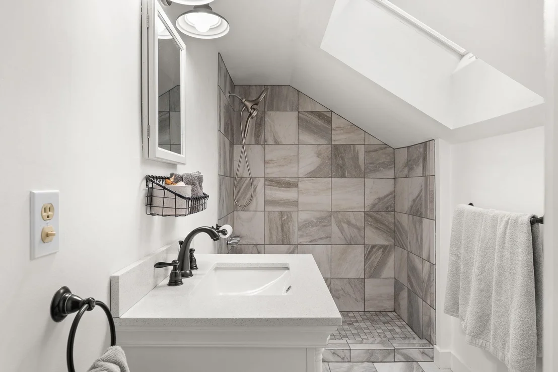 Photo of 515 Shattuck Hill