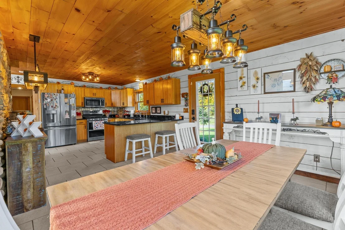 Photo of 529 Cutler Corner
