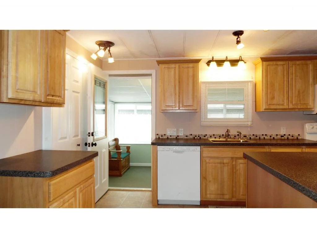 Photo of 235 Robin Hood Dr