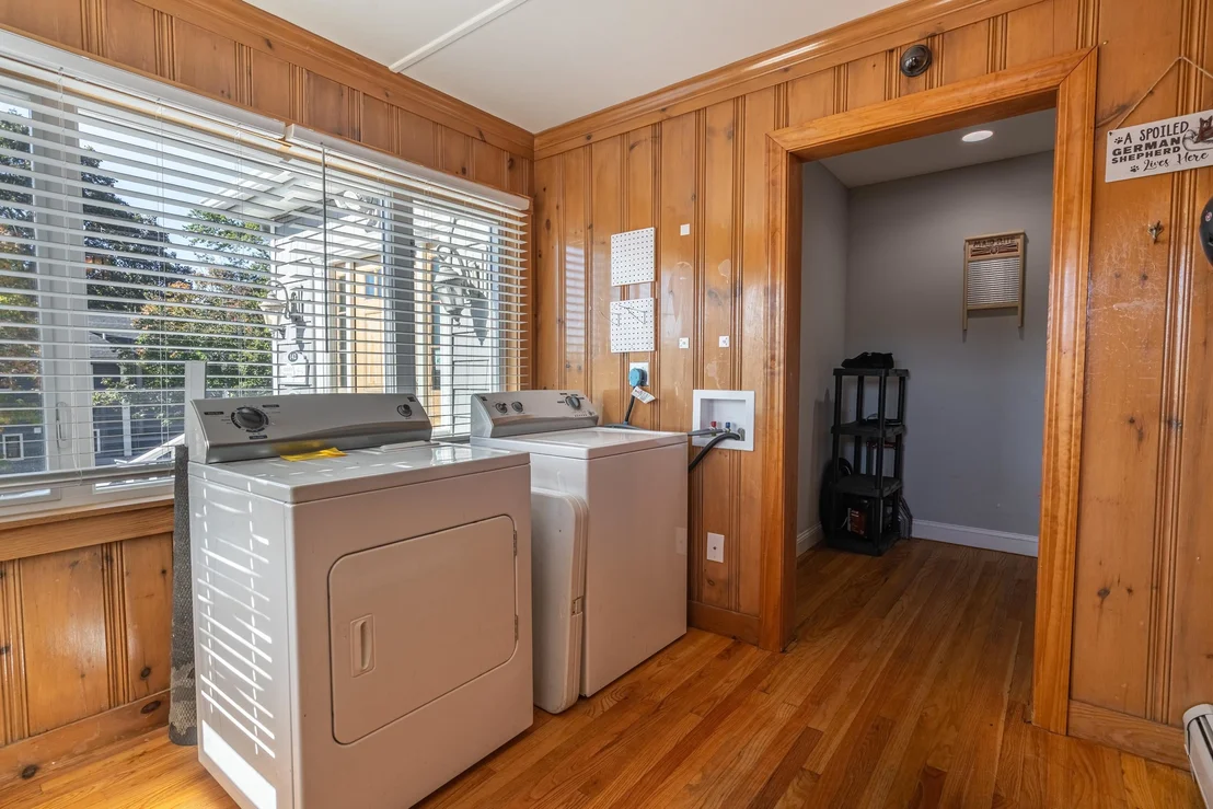 Photo of Unit A at 142A Broadway