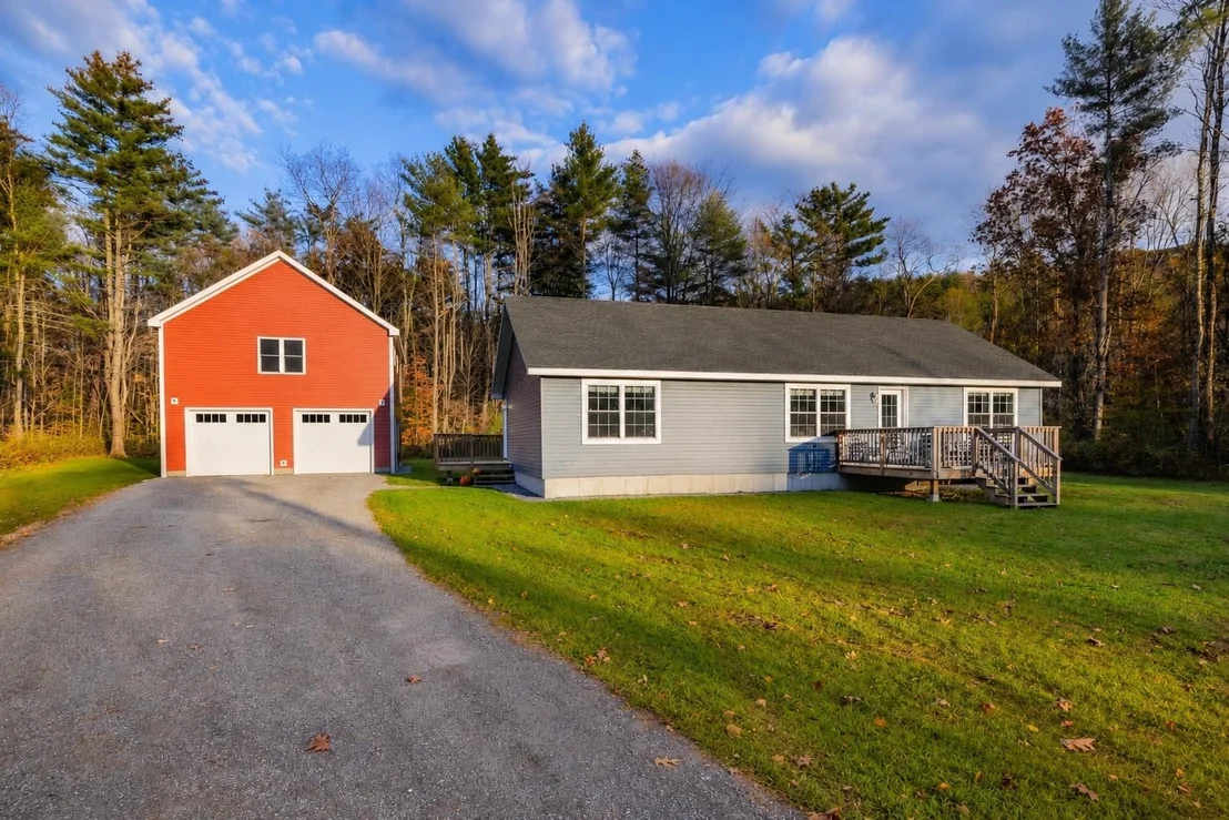 Photo of Unit LOT7 at 100 Townline