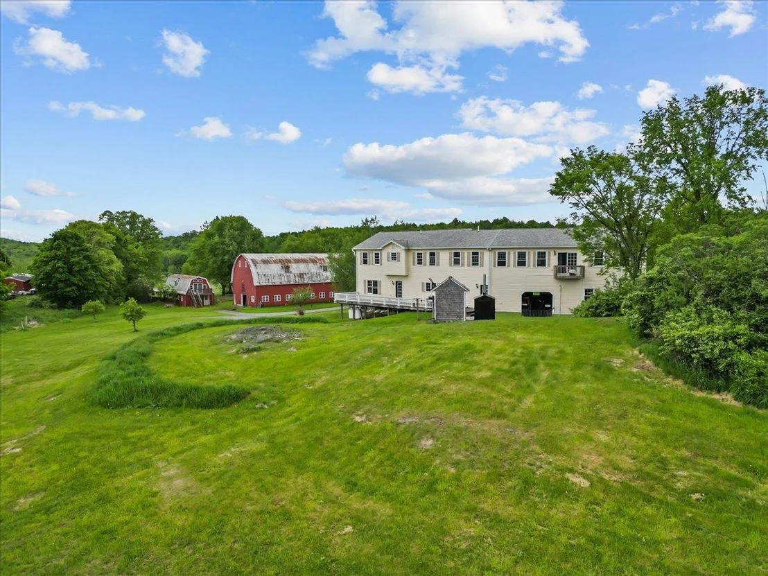 Photo of 413 Hibbard
