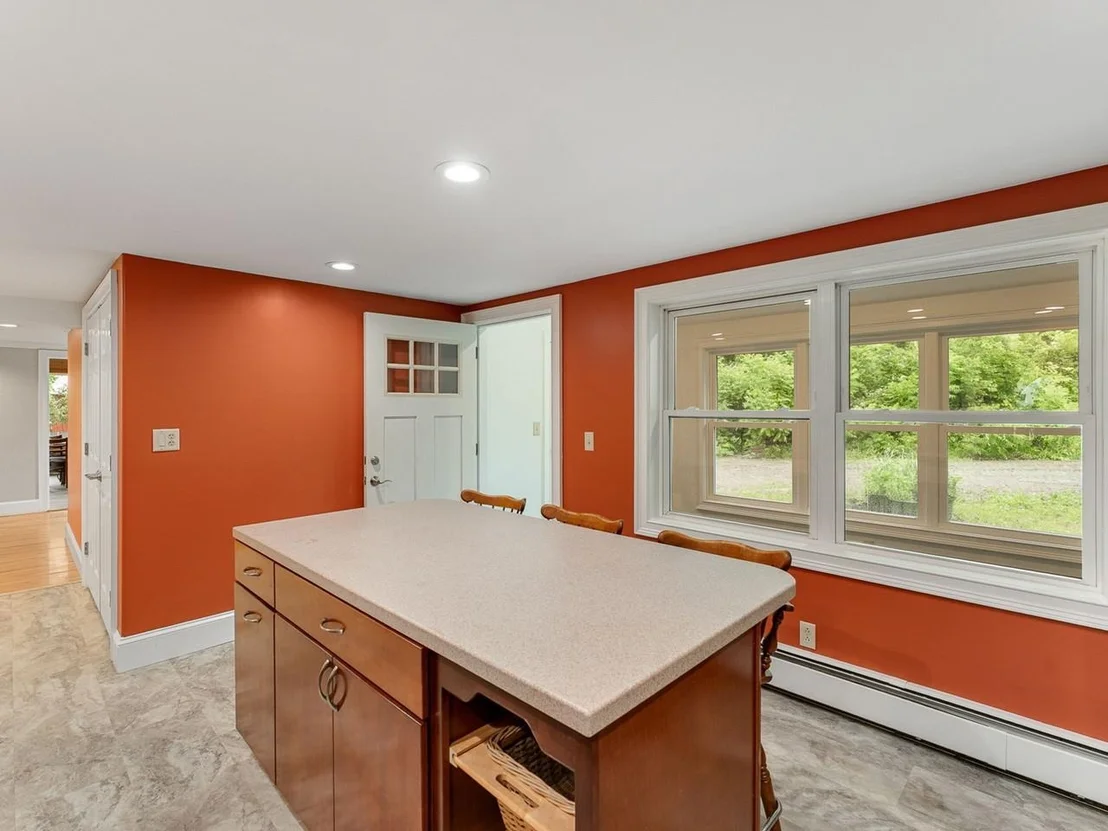Photo of 1233 Satterly