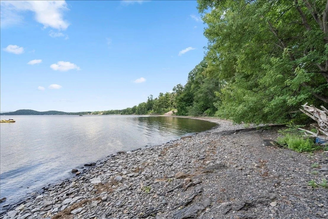 Photo of 230 Pine Meadow