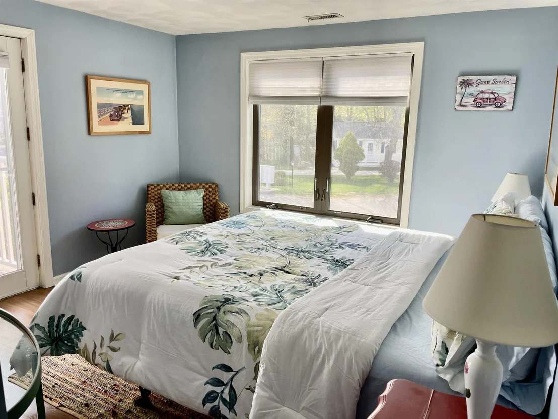 Photo of Unit UNIT1 at 975 Ocean