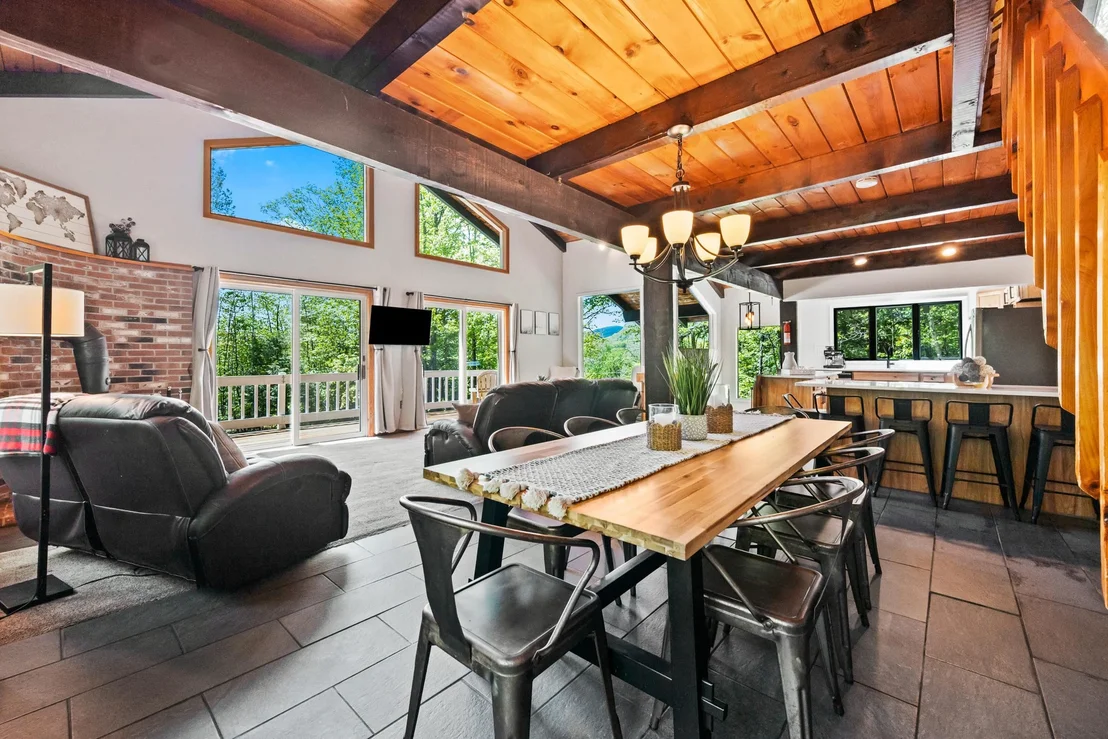 Photo of 275 Glen Ledge