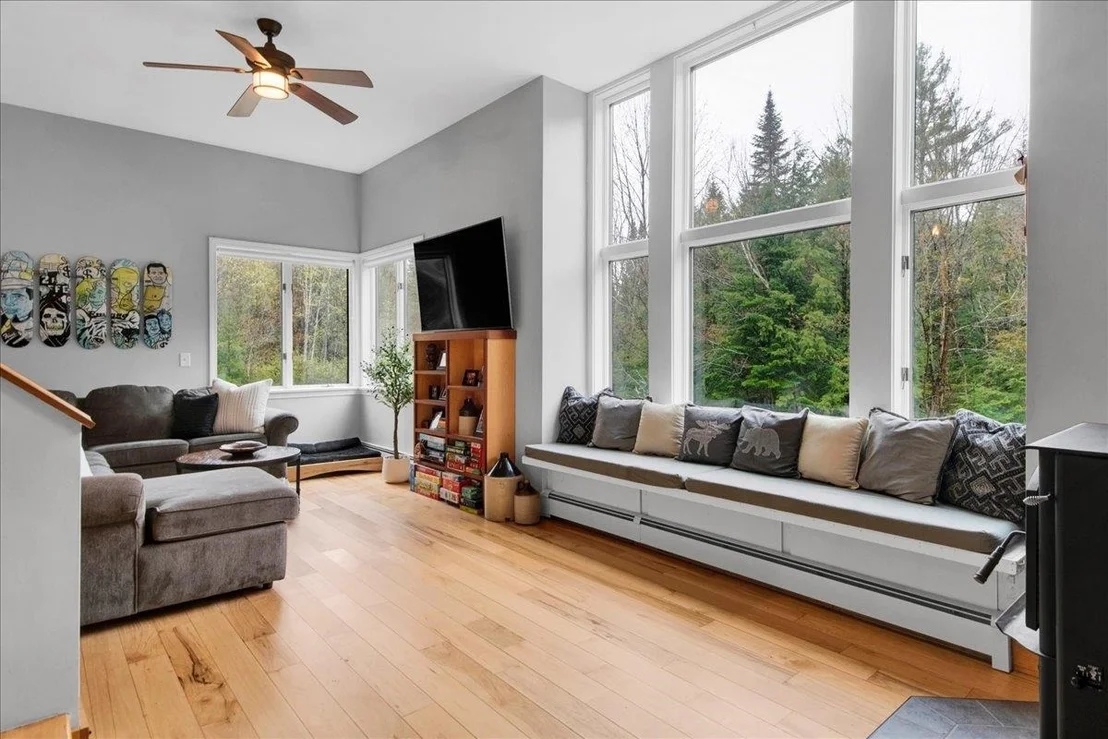 Photo of 204 Pike Hill