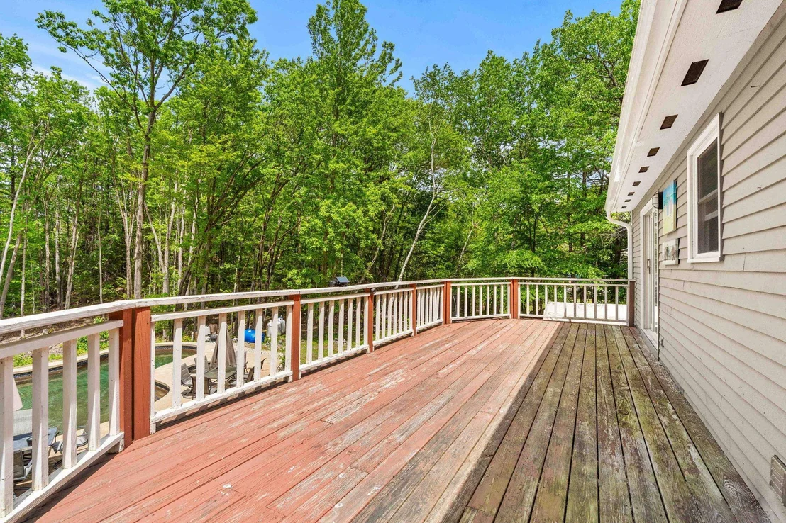 Photo of 9 Pondview