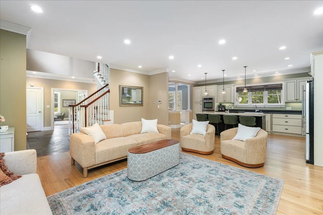 Photo of 137 Garland