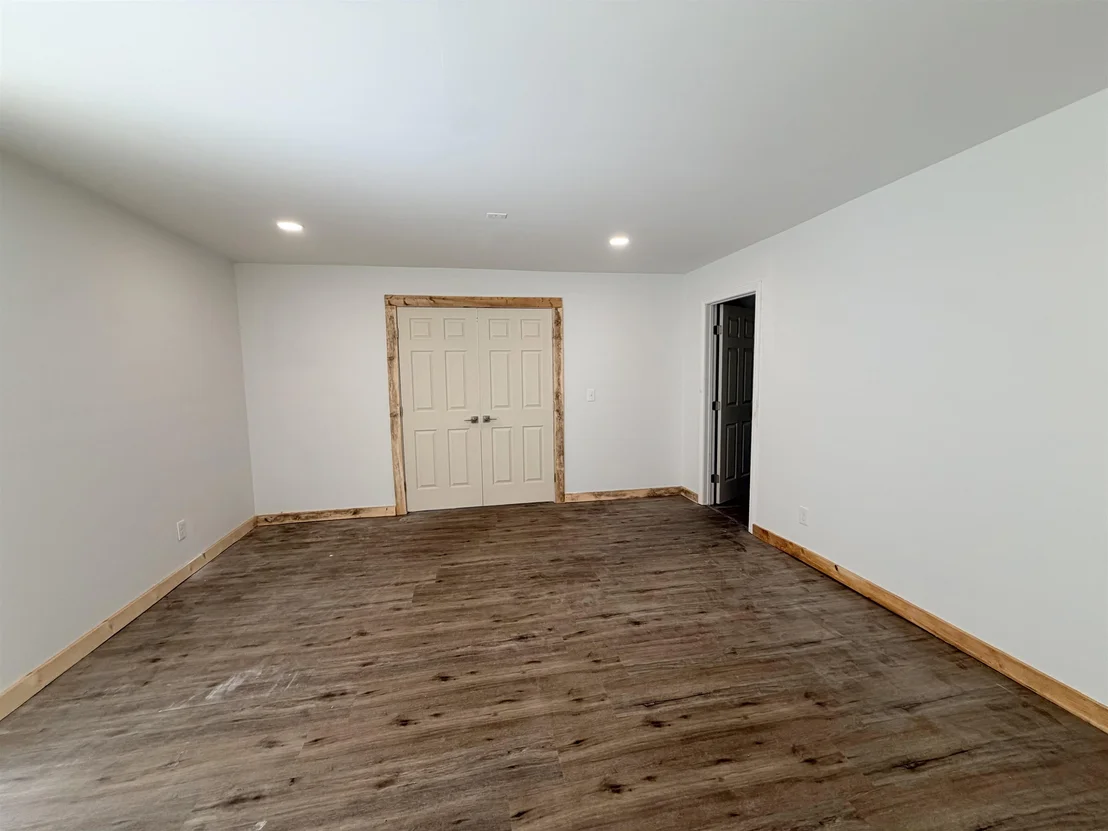 Photo of 39 Hemlock