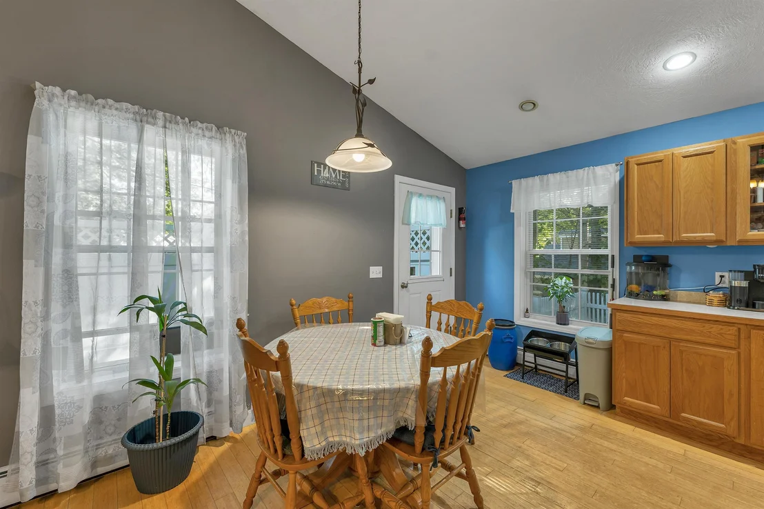 Photo of 8 Riverside