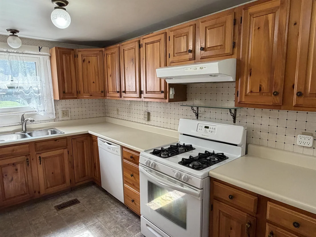 Photo of 241 Batchelder