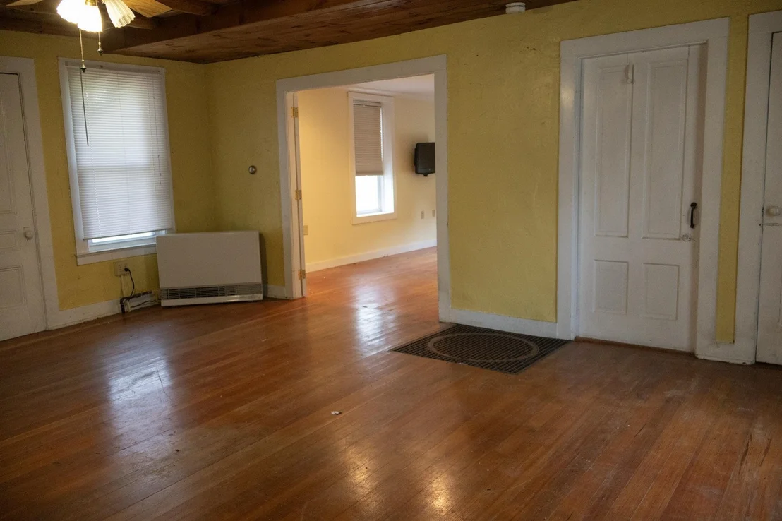 Photo of 64 Lamkin