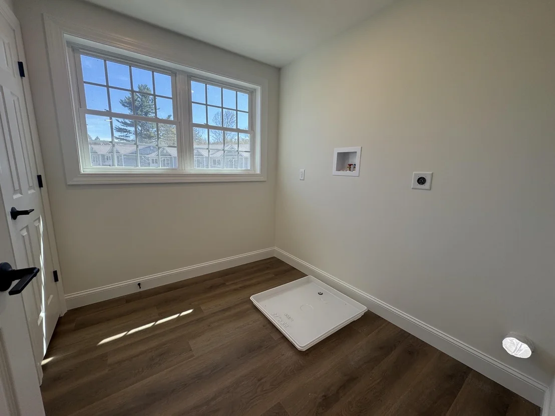 Photo of 8A Dearborn