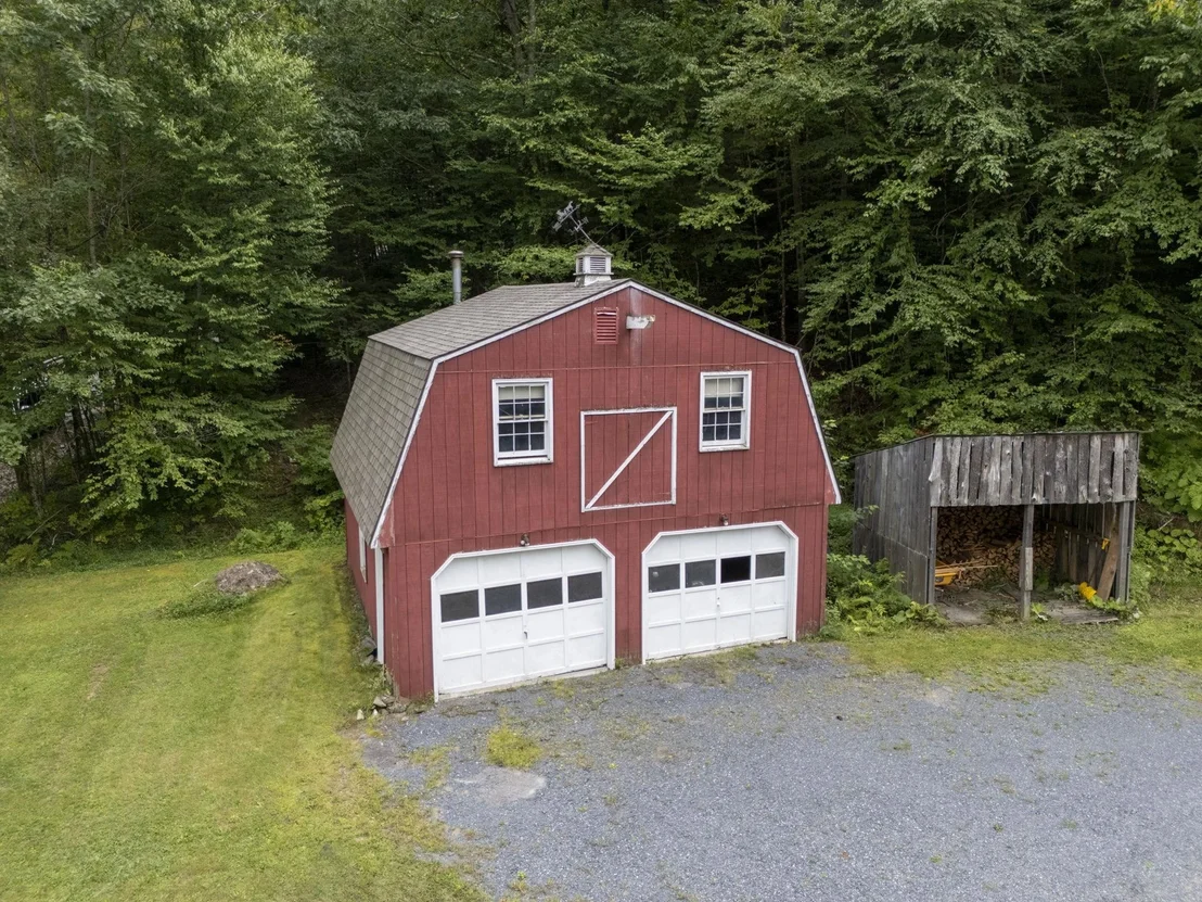 Photo of 220 Hill