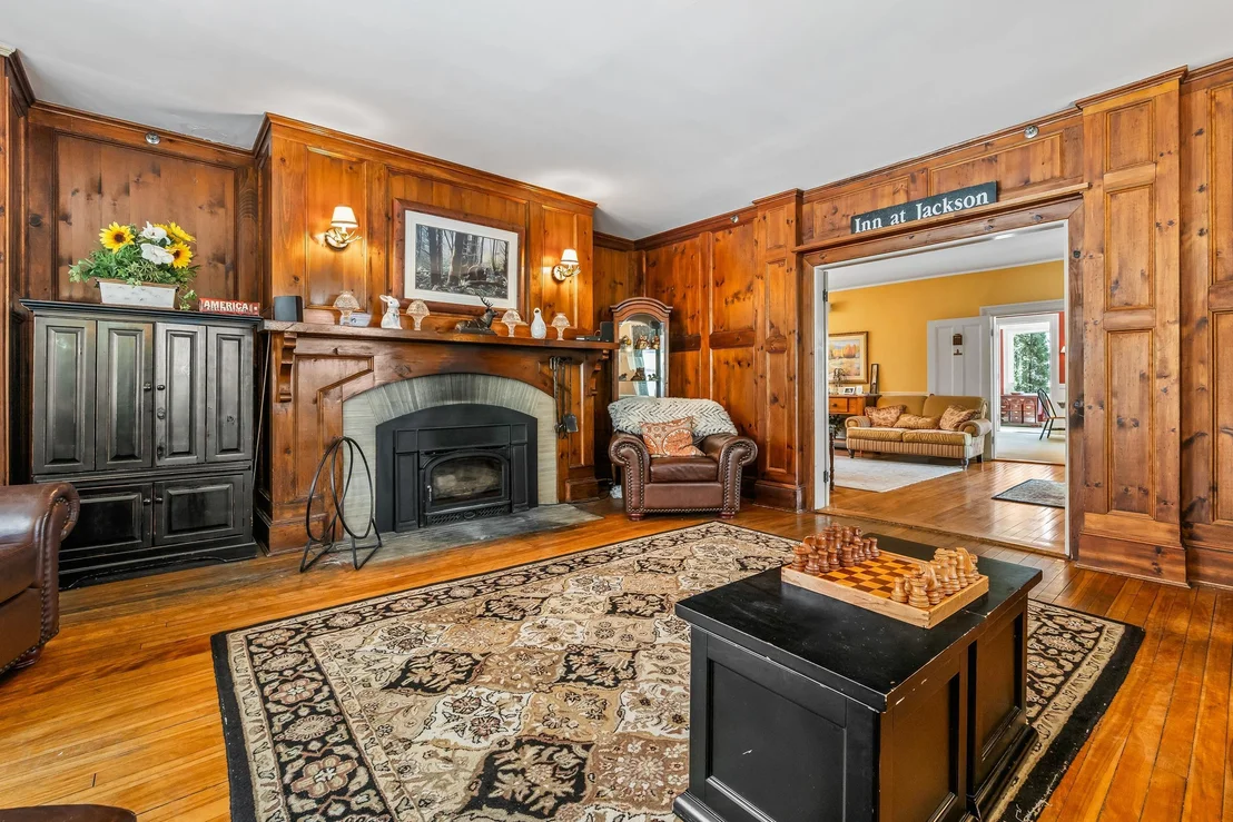 Photo of 12 Thorn Hill