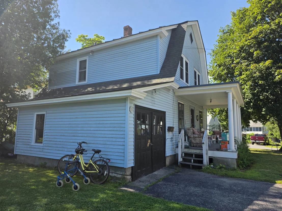 Photo of 182 Union