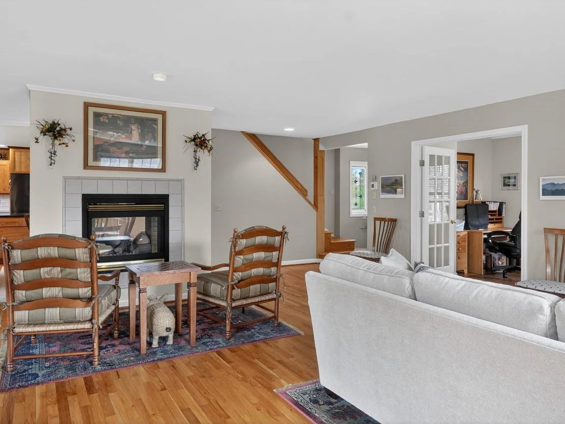 Photo of 79 Featherbed