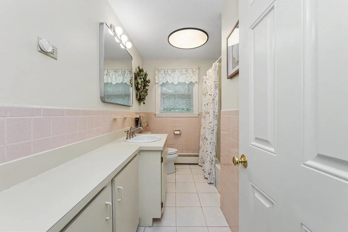 Photo of 14 Upstone