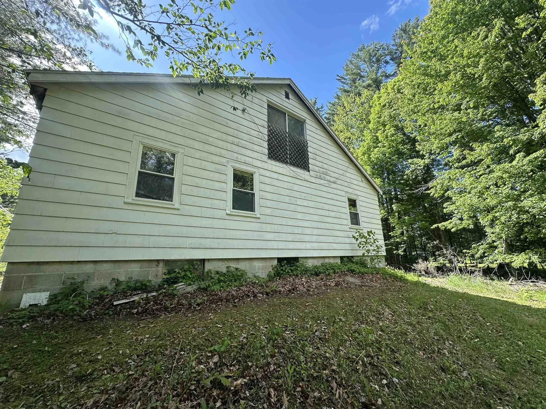 Photo of 85 Holt