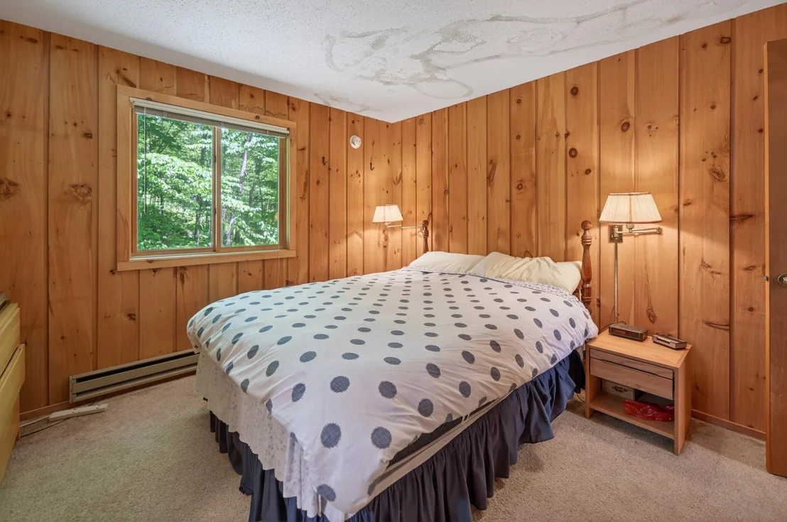 Photo of 36 Bears Den
