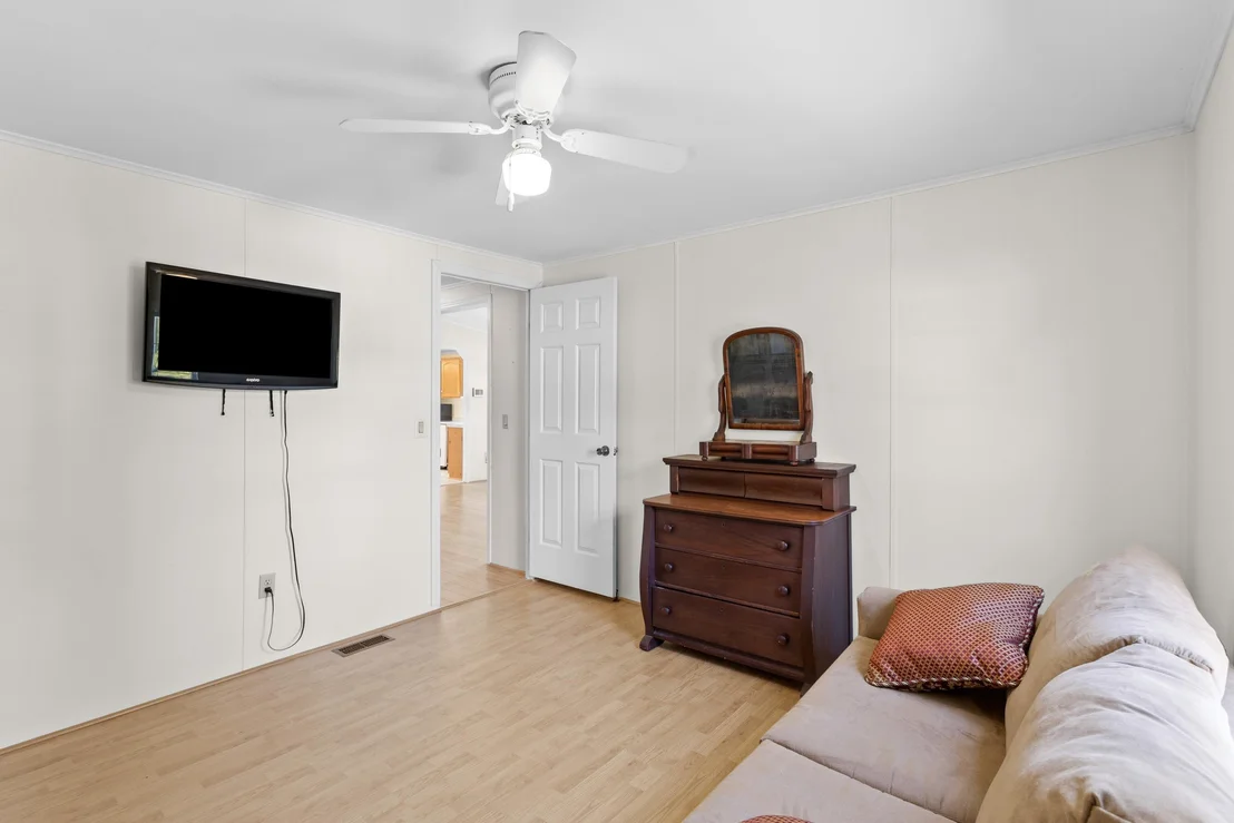 Photo of 5 Dockside
