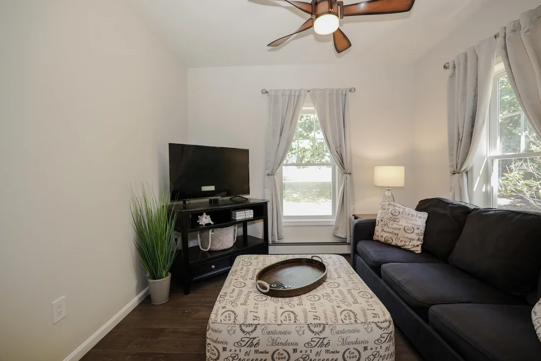 Photo of 21 Barberry