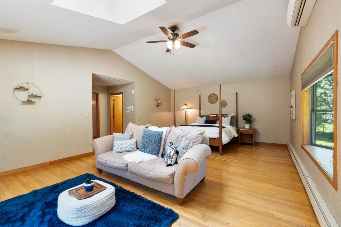 Photo of 6 Weston