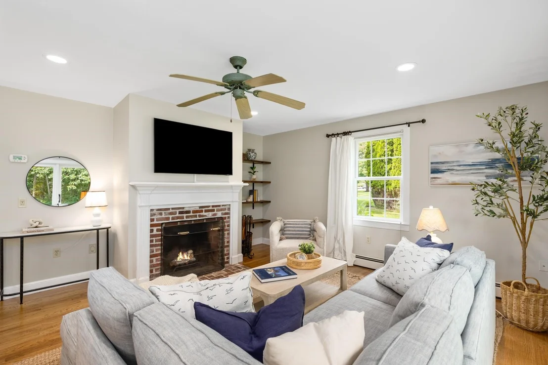 Photo of 4 Berry Hill